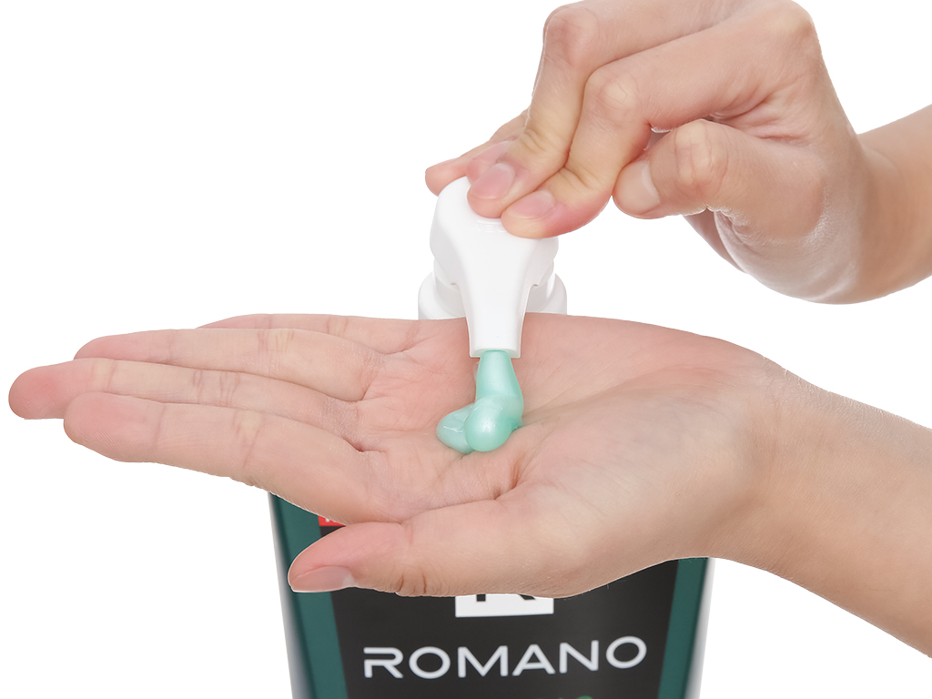 Sữa ắm ROMANO 650g
