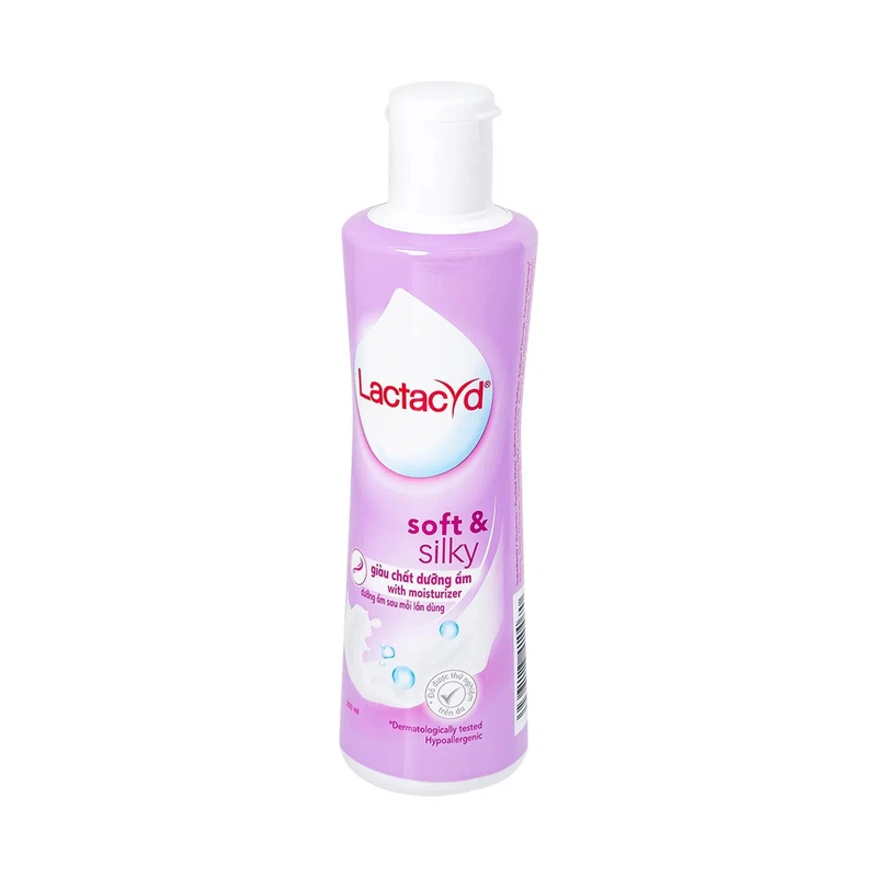 Dung Dịch VS Phụ Nữ Lactacyd Soft & Silky 250ml Dung Dịch VS Phụ Nữ Lactacyd Soft & Silky 250ml