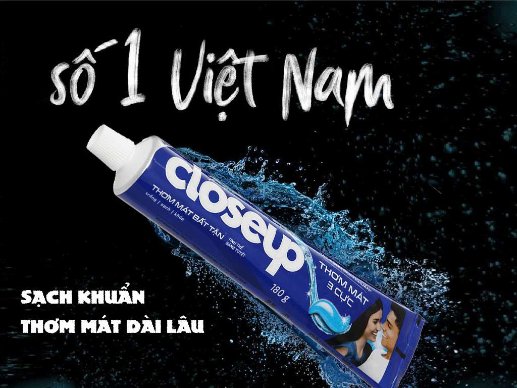 Kem Đánh Răng Close Up - Tinh Thể Băng Tuyết 180g