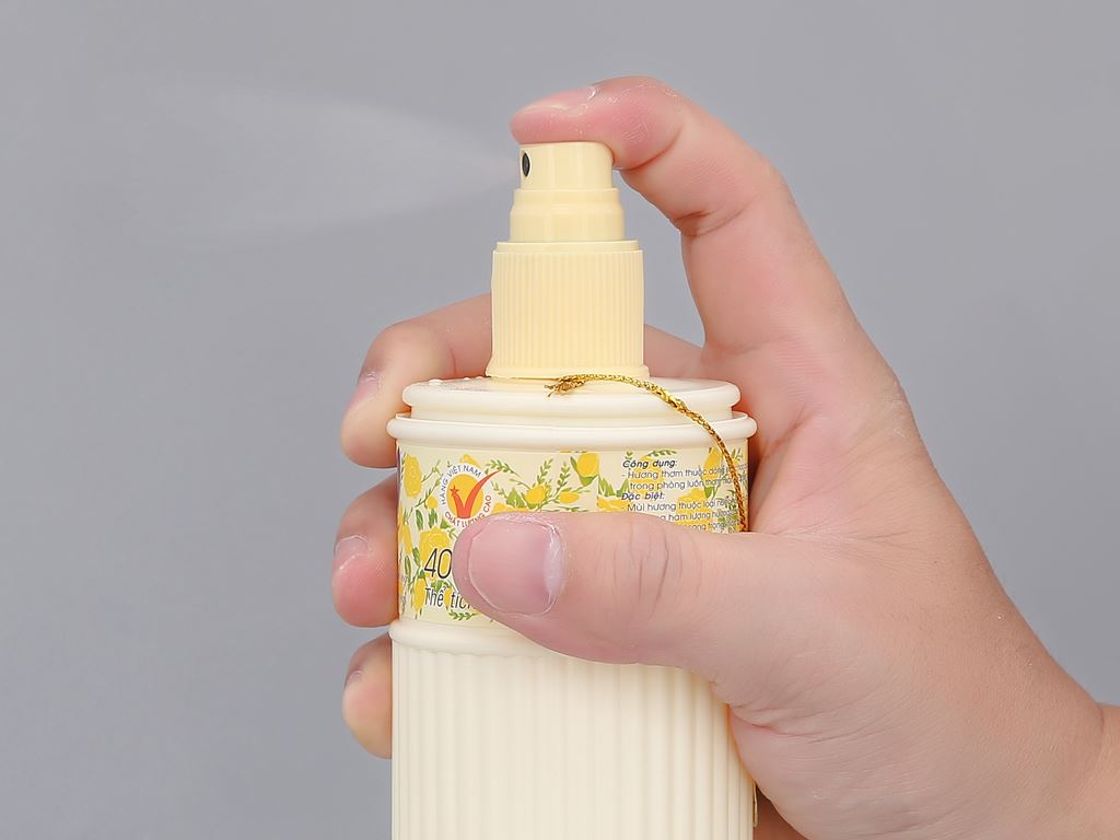 Xịt Phòng Sumo 400ml